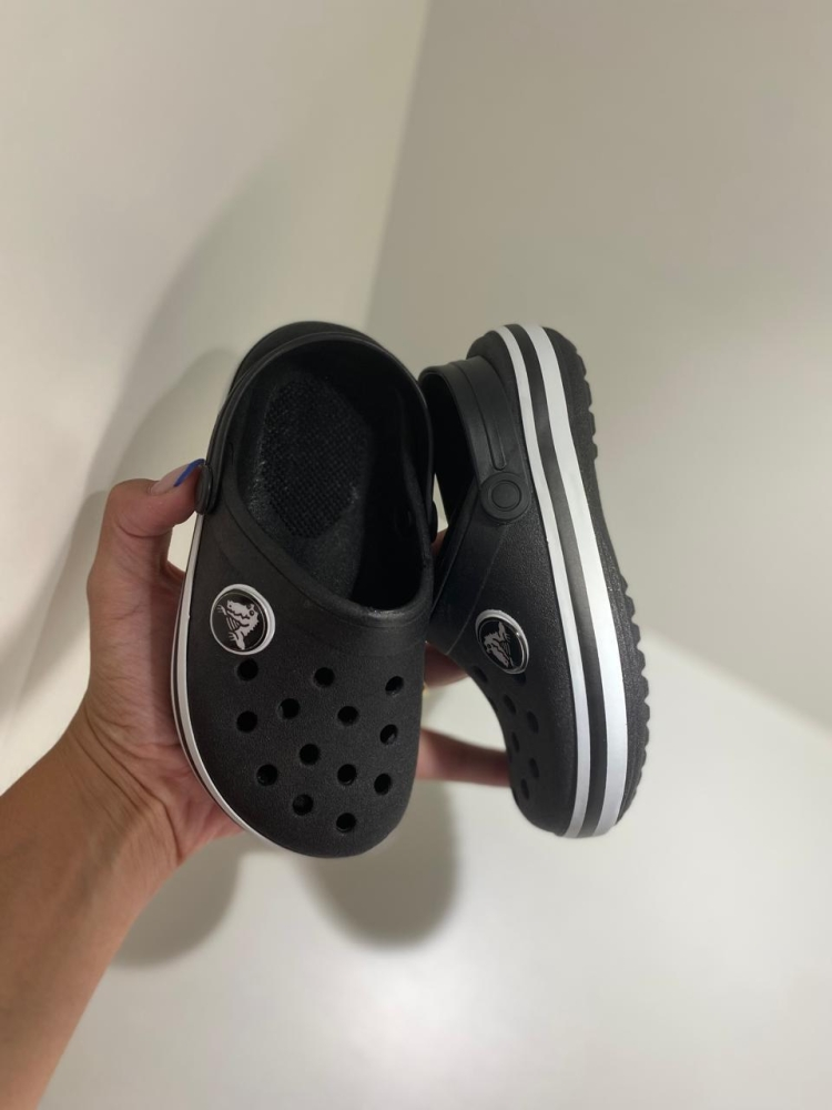 Crocs Baby - Estilo Preto Clássico