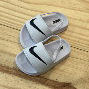Slide Baby Luxo – Estilo Nike Branco Clássico