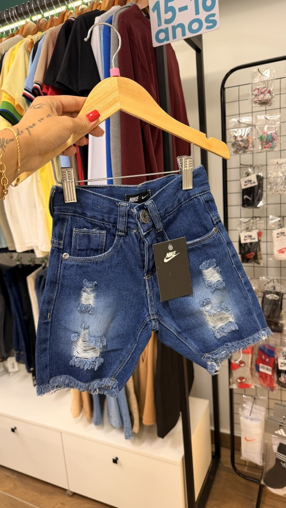 Bermuda Jeans Inspiração Nike