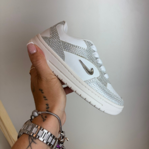 Tênis SB Diamond – Branco Glow Edition